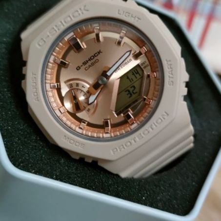 นาฬิกาผู้หญิง GMA-S2100MD-4A

G-SHOCK 