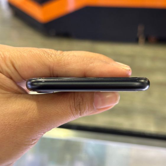 iPhone SE 2020 64GB สีดำ เครื่องศูนย์ โมเดลTH สภาพสวยมาก🔥🔥 รูปที่ 6