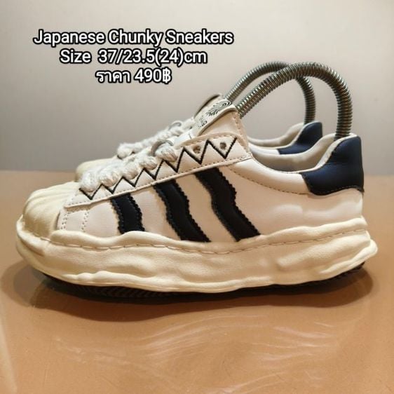 Japanese Chunky Sneakers 
Size  37ยาว23.5(24)cm
