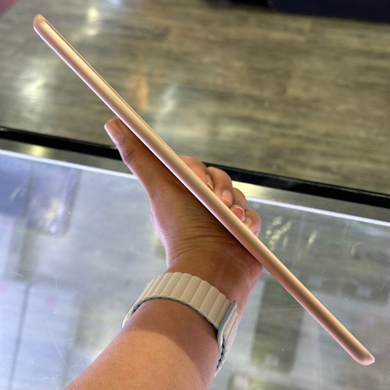 iPad Gen6 128GB WiFi สีชมพู เครื่องศูนย์ โมเดลTH สภาพสวย เครื่องใช้งานดีเยี่ยม🔥🔥 รูปที่ 3
