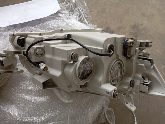 ไฟหน้า แท้ ธรรมดา คัมรี่07 รูปที่ 4