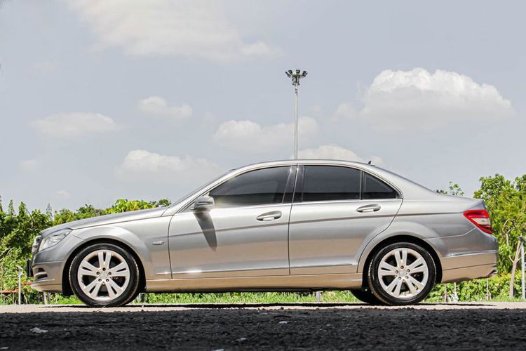 Mercedes-Benz C-Class 2010 C200 CGI Sedan เบนซิน ไม่ติดแก๊ส เกียร์อัตโนมัติ เทา รูปที่ 3