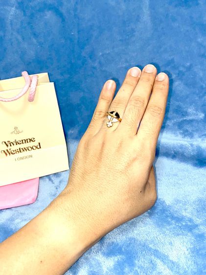 Vivienne Westwood Mini Ring  รูปที่ 8