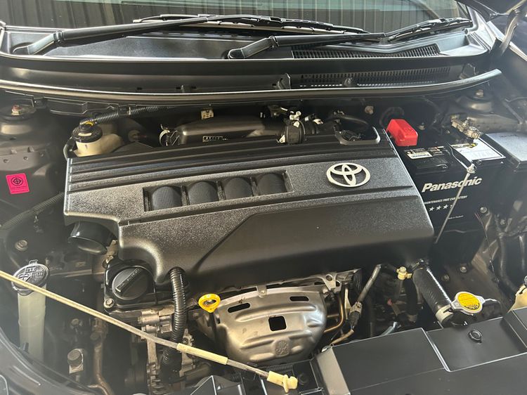 Toyota Yaris 2017 1.2 J Sedan เบนซิน ไม่ติดแก๊ส เกียร์อัตโนมัติ เทา รูปที่ 2