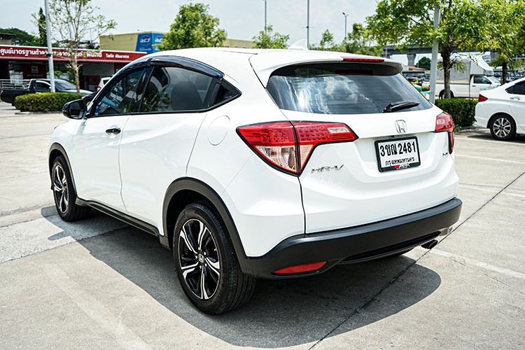 Honda HR-V 2015 1.8 E Utility-car เบนซิน ไม่ติดแก๊ส เกียร์อัตโนมัติ ขาว รูปที่ 3