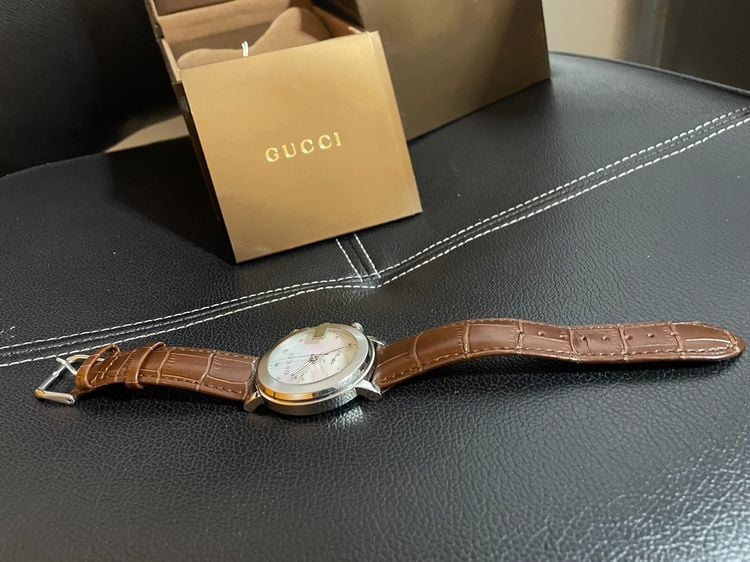 ขายนาฬิกา Gucci หน้ามุก G หลักเพชรแท้king size ขาย22,000บาท รูปที่ 4