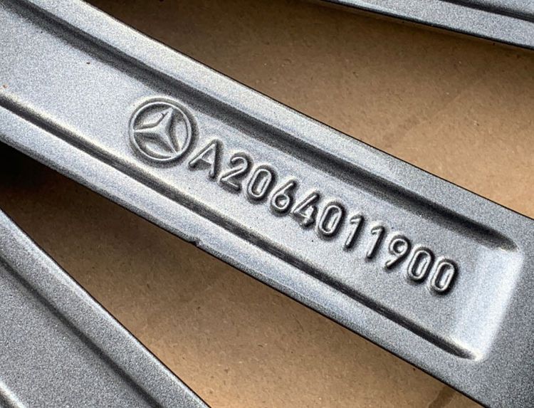ขายล้อเบ็นซ์ Benz C-Class W206 AMG แท้ ลายก้านถี่ ขอบ19" ใส่ Benz ได้หลายรุ่น รูปที่ 4