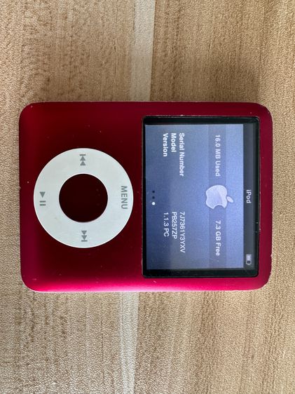 Apple iPod Nano 3rd Generation  PRODUCT RED (8GB)ใช้งานปกติ รูปที่ 2