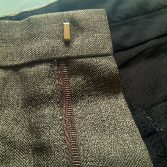 ❌ขายแล้ว❌Retro grey herringbone weft striped trousers w34-35 
made in Japan
🎌🎌🎌 รูปที่ 6