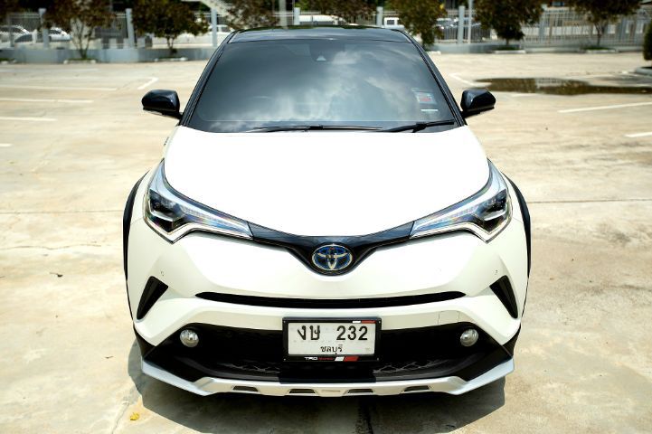 Toyota C-HR 2020 1.8 Hybrid Hi Utility-car ไฮบริด ไม่ติดแก๊ส เกียร์อัตโนมัติ ขาว รูปที่ 4