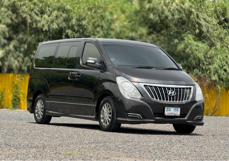 Hyundai H-1  2016 2.5 Elite Plus Van ดีเซล ไม่ติดแก๊ส เกียร์อัตโนมัติ น้ำตาล รูปที่ 3
