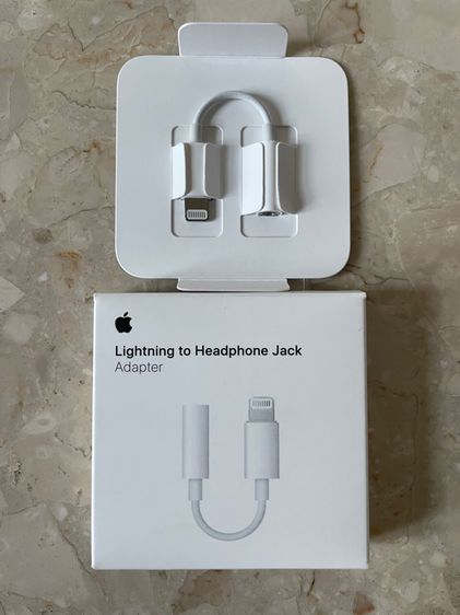 Lightning to Headphone Jack Adapter รูปที่ 2