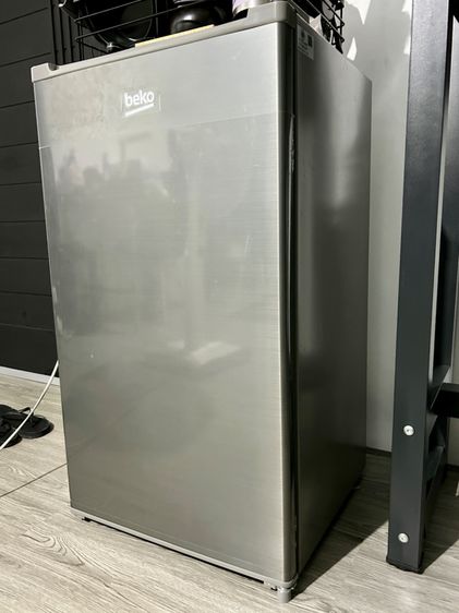 BEKO ตู้เย็นมินิบาร์ 3.3 คิว รุ่น RS9220P รูปที่ 5