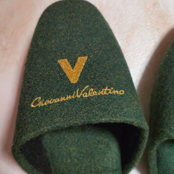รองเท้าใส่ในบ้าน รองเท้าใส่ในห้องนอน Valentino Italy ไม่ผ่านการใช้งาน ขนาดความยาวเท้า 25 cm. รูปที่ 6
