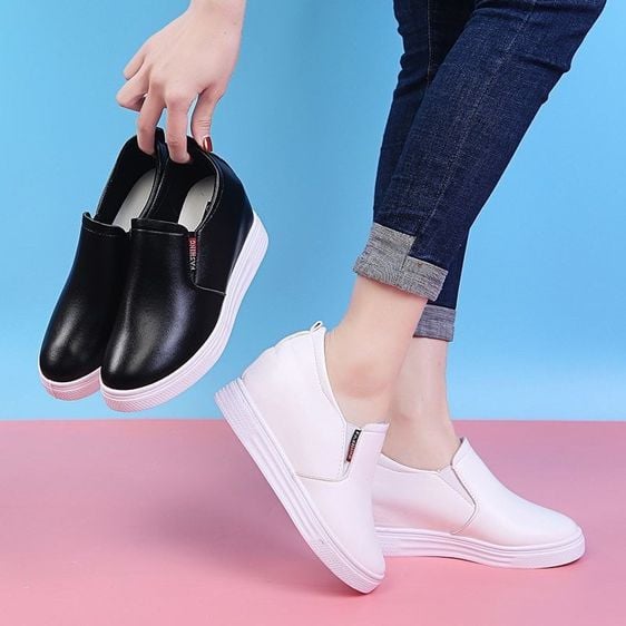 พร้อมส่ง‼️ รองเท้าผ้าใบเสริมส้นสีขาวสไตล์เกาหลี ส้นสูง3cm เสริมส้นสูภายใน4cm สูงรวม3นิ้ว