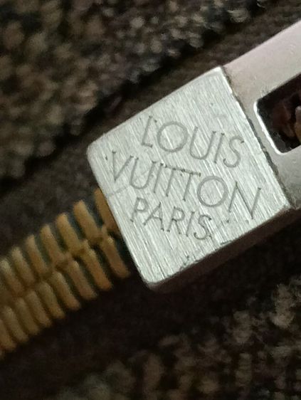 กระเป๋าสะพาย Louis Vuitton รูปที่ 5