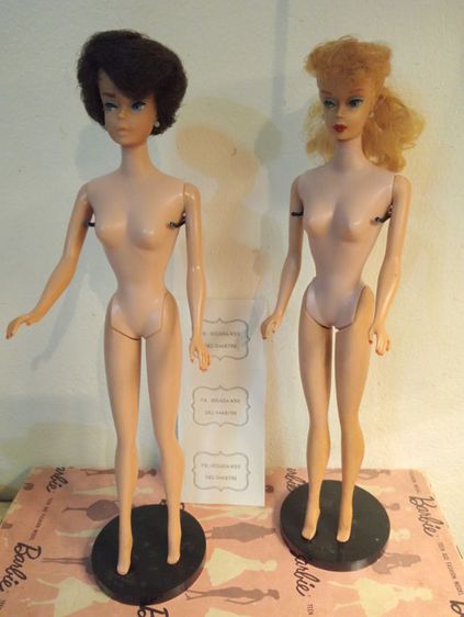 Vintage Authentic Barbie Dolls  รูปที่ 16