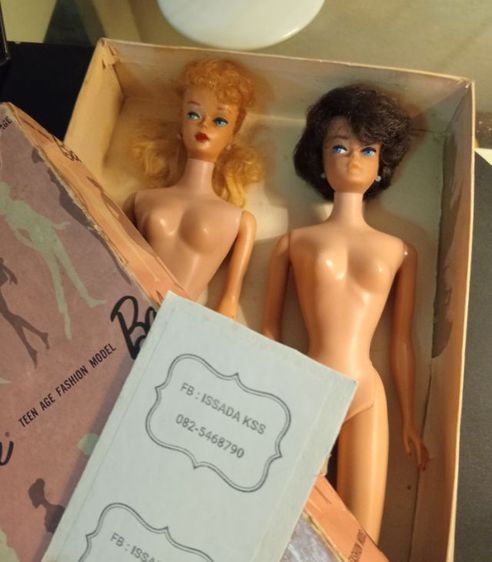 Vintage Authentic Barbie Dolls  รูปที่ 2