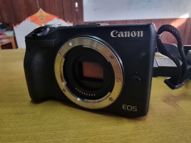 Cannon EOS M3 Black × lens kit 18-55mm มือสอง รูปที่ 9