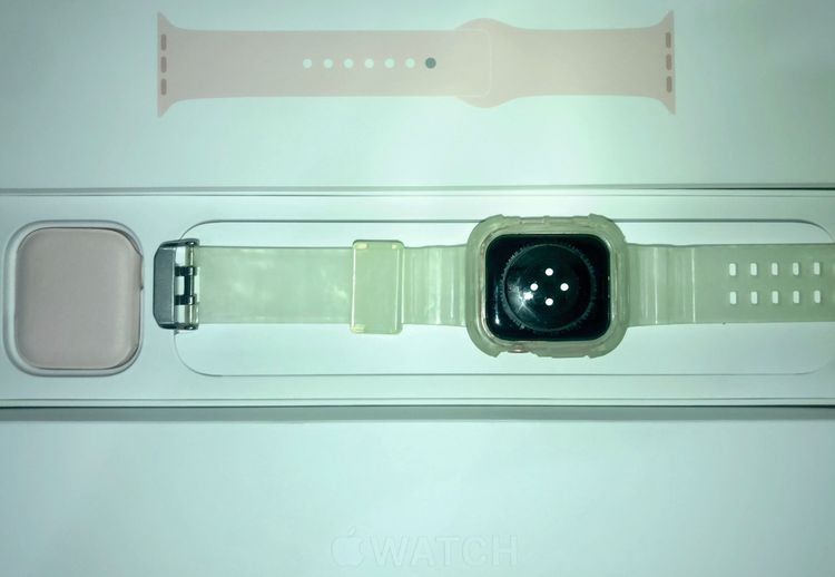 Apple Watch Series 6 GPS(44mm, Gold Aluminum Case Pink Sand Sport Band)สภาพใหม่ ตจวสั่งผ่าน Shopee รูปที่ 2