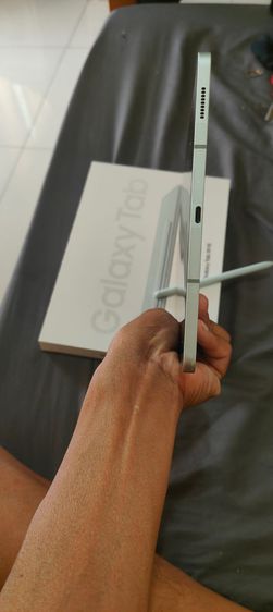 Samsung galaxy tab s9fe WiFi สีเขียวมิ้นท์ อุปกรณ์ครบกล่อง รูปที่ 4