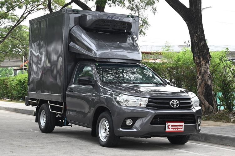 Toyota Hilux Revo 2016 2.4 J Pickup ดีเซล เกียร์ธรรมดา เทา