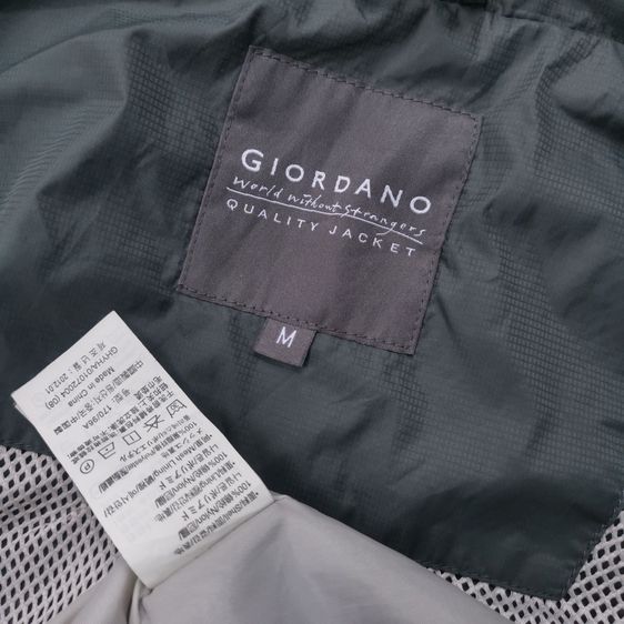 Giordano Dark Grey Hooded Jacket รอบอก 43” รูปที่ 9