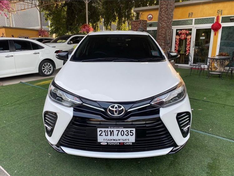 Toyota Yaris ATIV 2022 1.2 Sport Sedan เบนซิน ไม่ติดแก๊ส เกียร์อัตโนมัติ ขาว รูปที่ 2