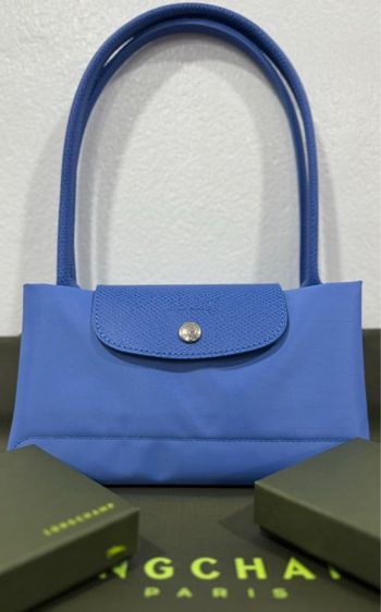 กระเป๋าถือ Longchamp ไซส์ M หูยาว สี blue ของใหม่ออกช็อบอุปกรณ์ครบ