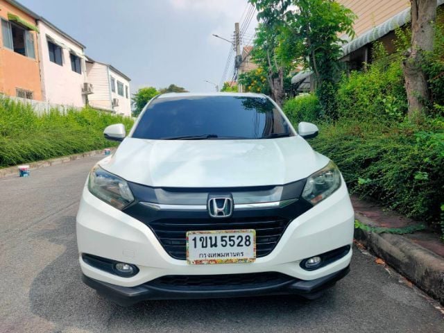 รถ Honda HR-V 1.8 E Limited สี ขาว
