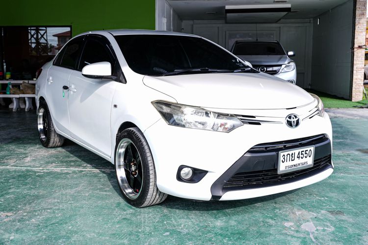 Toyota Vios 2014 1.5 J Sedan เบนซิน ไม่ติดแก๊ส เกียร์อัตโนมัติ ขาว รูปที่ 3