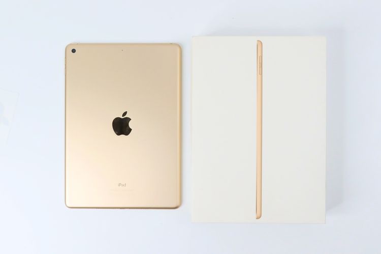 iPad รุ่นที่ 5 Wi-Fi 32GB สี Gold สแกนลายนิ้วมือได้ ใช้งานได้ครบทุกฟังก์ชั่น แบต 95 สภาพสวยมาก  - ID24050028 รูปที่ 3