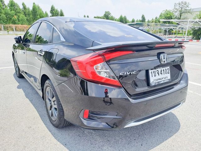 Honda Civic 2020 1.8 EL i-VTEC Sedan เบนซิน ไม่ติดแก๊ส เกียร์อัตโนมัติ ดำ รูปที่ 4
