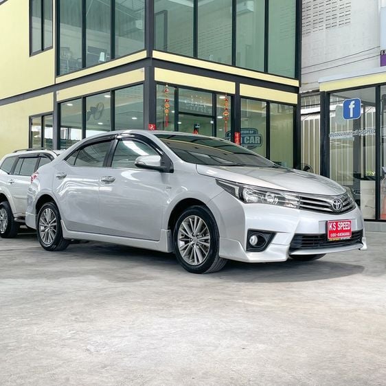 Toyota Altis 2015 1.8 G Sedan เบนซิน ไม่ติดแก๊ส เกียร์อัตโนมัติ เทา