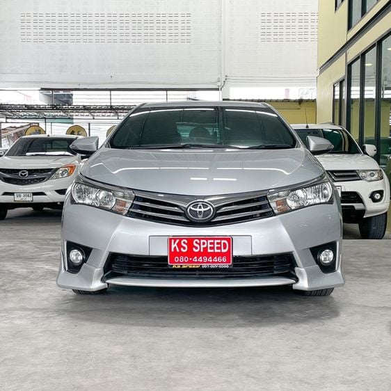 Toyota Altis 2015 1.8 G Sedan เบนซิน ไม่ติดแก๊ส เกียร์อัตโนมัติ เทา รูปที่ 2