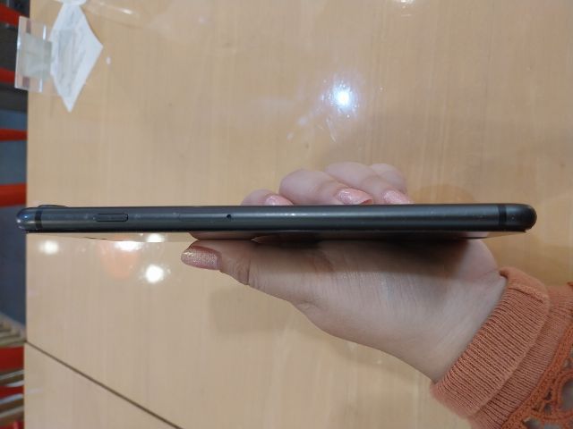 iphone 8 plus 64GB TH สีดำ รูปที่ 4