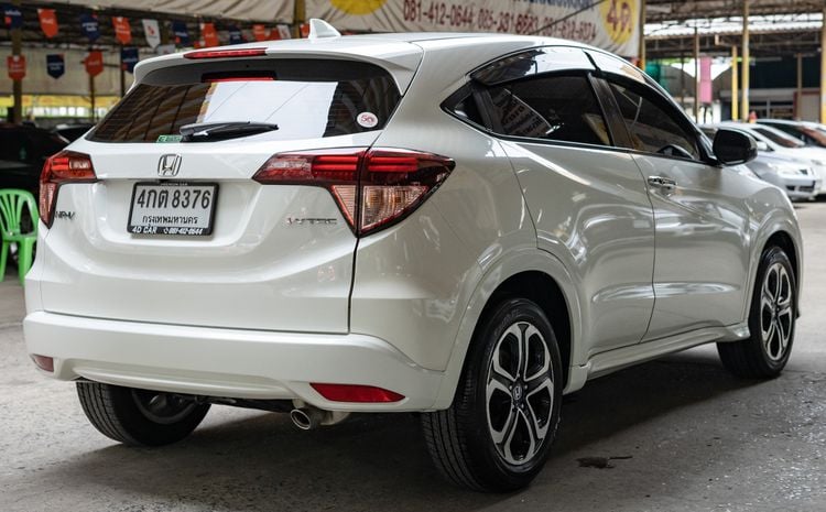 Honda HR-V 2015 1.8 EL Utility-car เบนซิน ไม่ติดแก๊ส เกียร์อัตโนมัติ ขาว รูปที่ 4
