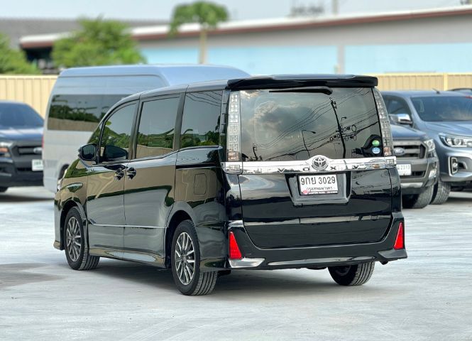 Toyota Voxy 2014 2.0 ZS Van เบนซิน ไม่ติดแก๊ส เกียร์อัตโนมัติ ดำ รูปที่ 3