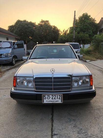 Mercedes-Benz รุ่นอื่นๆ 1993 รุ่นย่อยอื่นๆ Sedan เบนซิน ไม่ติดแก๊ส เกียร์อัตโนมัติ บรอนซ์เงิน