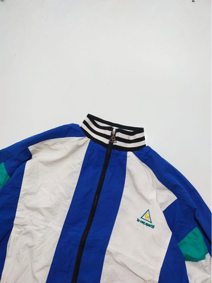 เสื้อแจ็คเก็ต Le coq sportif แท้ 💯size ขนาดอก 23 ยาว 26 สภาพดีมาก รุ่นเก่าดีเทลสวย สีสด รายละเอียดดีหายากน่าสะสมครับ รูปที่ 3