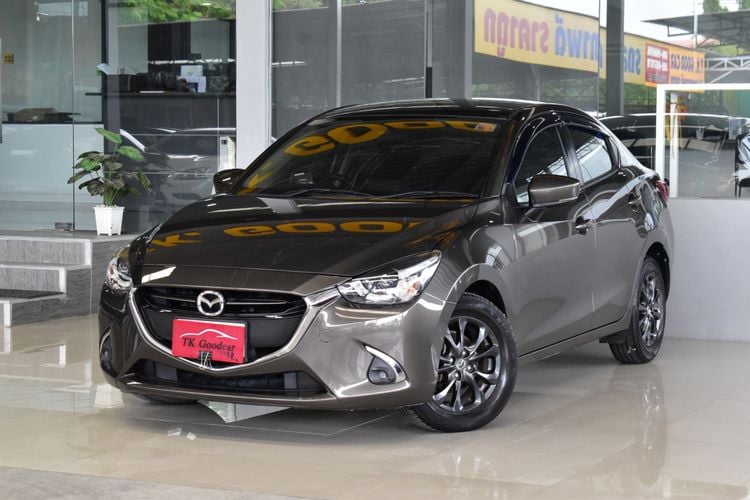Mazda Mazda 2 2018 1.3 High Connect Sedan เบนซิน ไม่ติดแก๊ส เกียร์อัตโนมัติ น้ำตาล รูปที่ 1