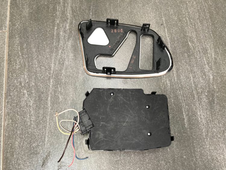 Benz W210 สวิตปรับเบาะไฟฟ้า ข้างซ้าย Memory 3 ปุ่ม พร้อมลายไม้ดำ Avantgarde E200 E230 E240 E220CDi รุ่นปี 1995-2002 รูปที่ 2