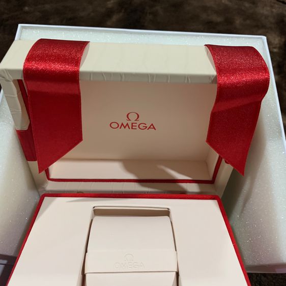 กล่องนาฬิกา โอเมก้า omega  รูปที่ 5