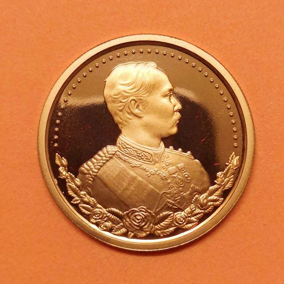 เหรียญไทย เหรียญ รัชกาลที่ 5 รุ่นมหาลาภ 12 ราศี เนื้อทองแดงขัดเงา ขนาด 3.2 เซน พร้อมกล่องเดิม