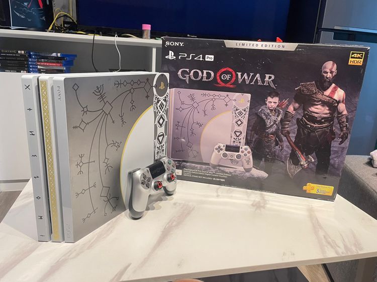 PlayStation 4 pro limited edition god of war รูปที่ 3