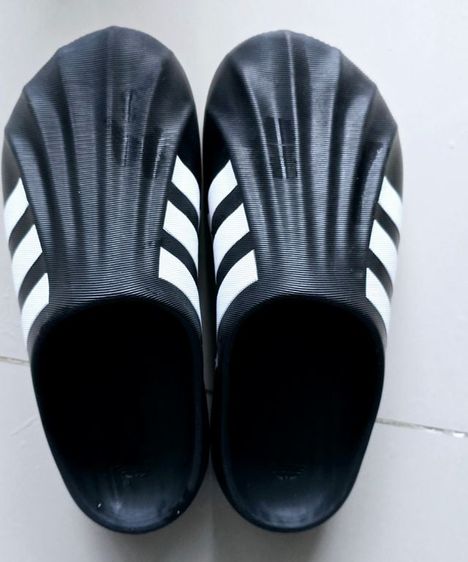 ขายรองเท้าแตะ Adidas แท้ 100  รุ่น Adifom Superstar Mule  สภาพ 99 รูปที่ 1