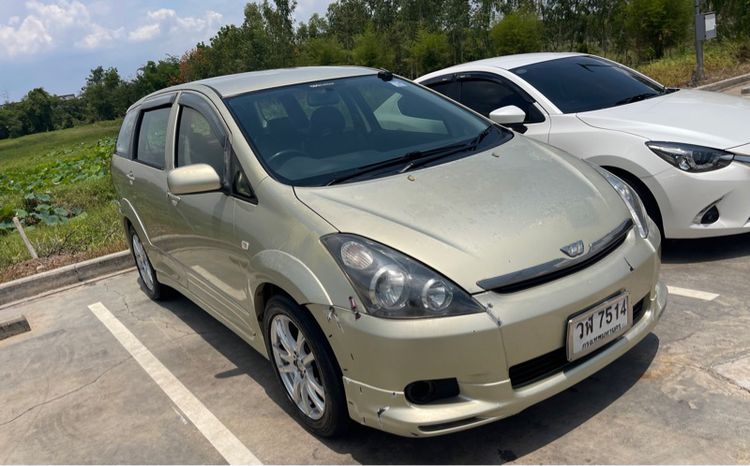 Toyota Wish 2004 2.0 Q Utility-car เบนซิน ไม่ติดแก๊ส เกียร์อัตโนมัติ บรอนซ์ทอง