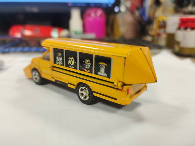 โมเดลรถเหล็ก skool bus ค่าย monster garage  รูปที่ 3