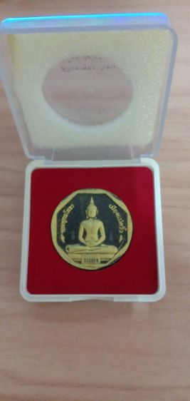 หลวงพ่อโสธร รุ่นทองประทาน แท้ ผสมมวลสารหลวงพ่อครับ รูปที่ 6