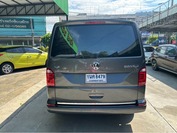 Volkswagen Caravelle 2018 2.0 TDi Van ดีเซล ไม่ติดแก๊ส เกียร์อัตโนมัติ เทา รูปที่ 2